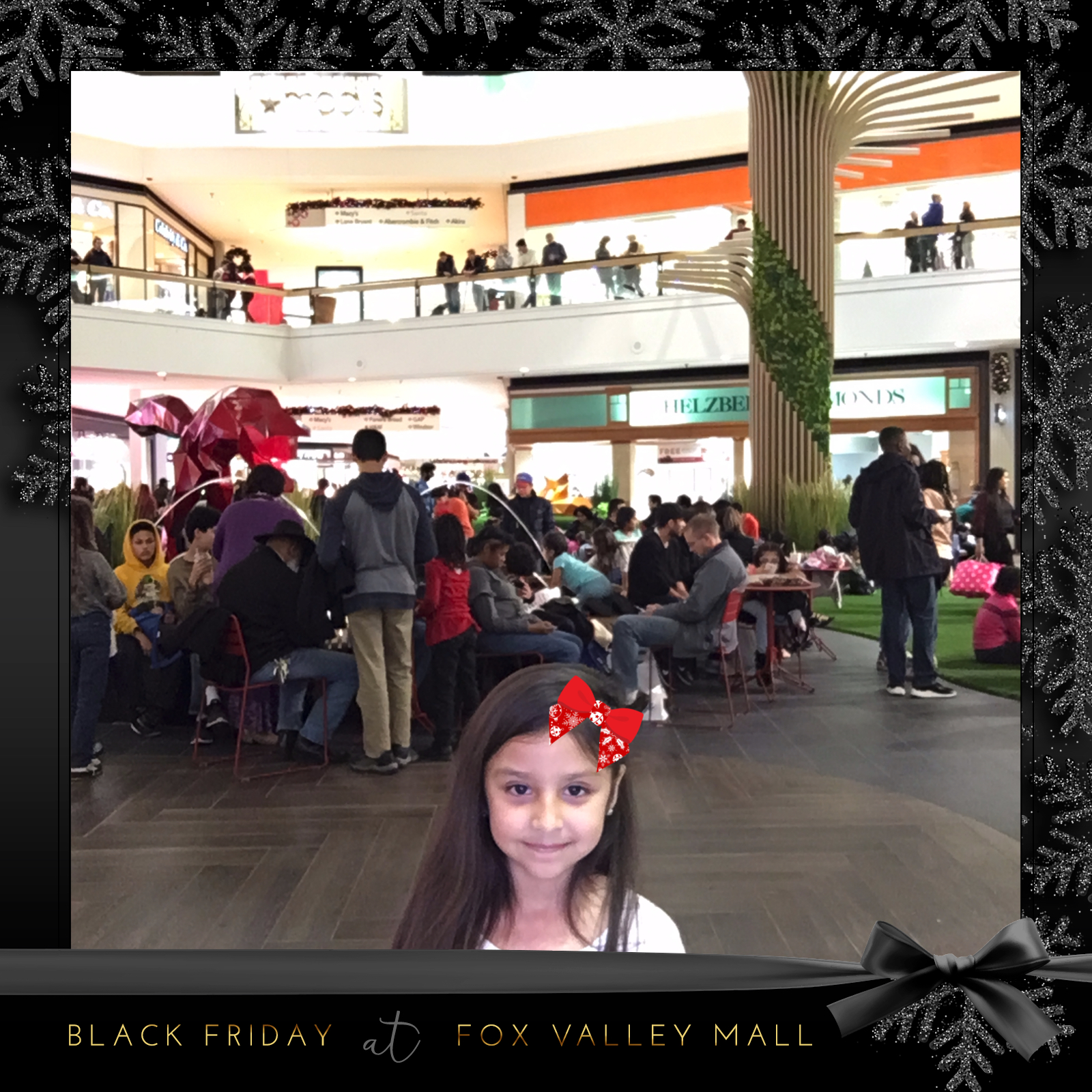Black Friday | View more photos from the event at events.alfrescophoto.com/u/AlfrescoPhoto/Black-Friday